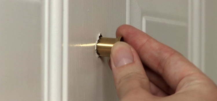 peephole door repair in Temescal Valley